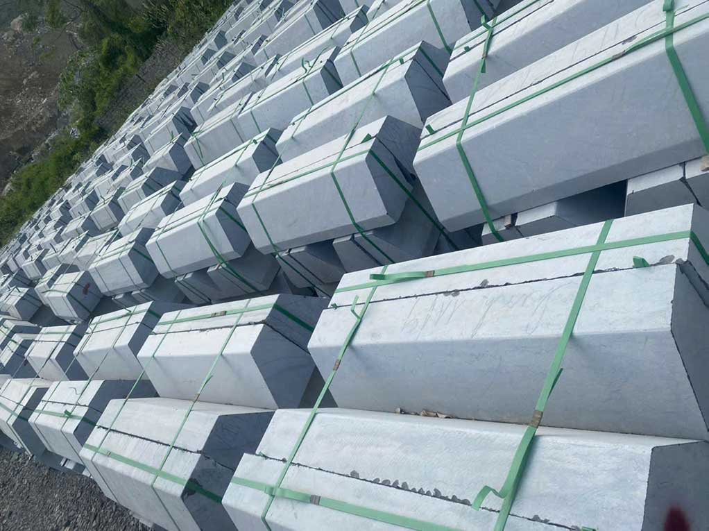 Đá bó vỉa vát cạnh Thanh Hóa